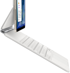 Imagem do iPad Air estelar de lado conectado a um Magic Keyboard branco