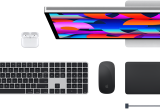 Acessórios para Mac: AirPods, Studio Display, Magic Keyboard, Magic Mouse, Magic Trackpad, cabo para recarga MagSafe preto-espacial